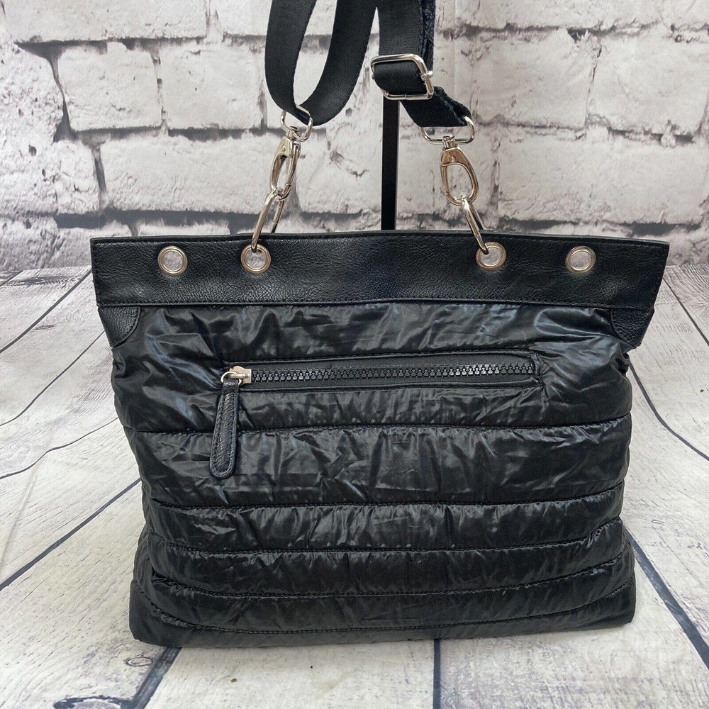 Sondra Roberts Squared Crossbody Quilted Black Handbag Medium Adjustable Strap - Picture 9 of 14
